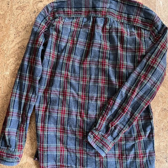 LL BEAN SLIGHTLY FITTED FLANNEL - Picture 7 of 8